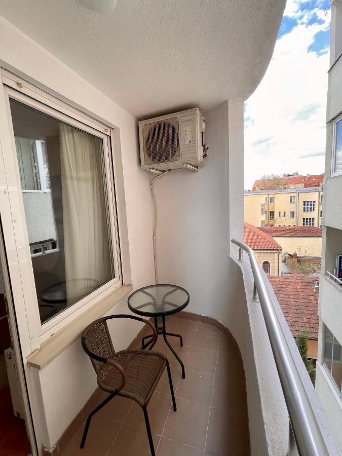 Trident Apartments 2 Ni Eksteriør billede