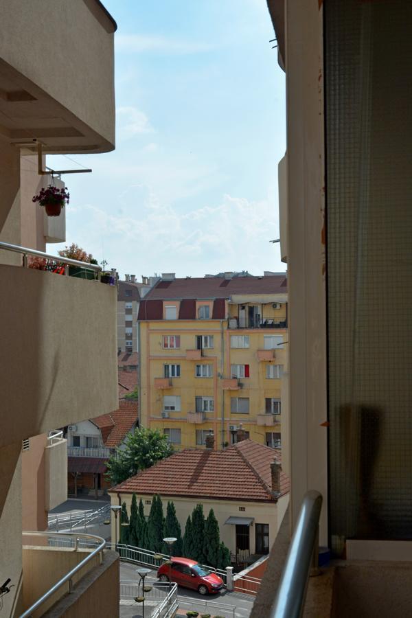 Trident Apartments 2 Ni Eksteriør billede
