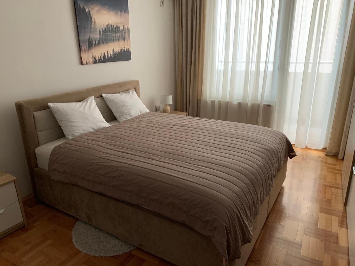 Trident Apartments 2 Ni Eksteriør billede